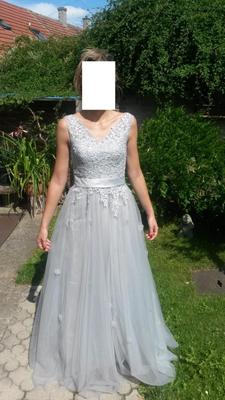 Nenošené stříbrné svatební šaty - Obrázok č. 1