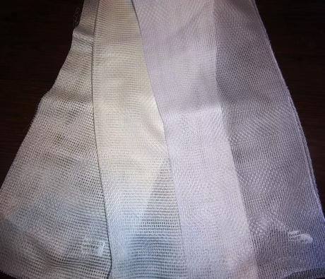 smetanová sitovina 3 x 42x118 - Obrázok č. 1