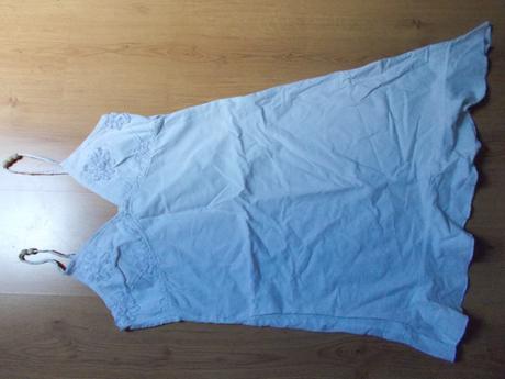 bílé šaty na ramínka - Obrázok č. 1