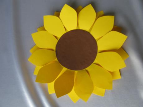 Papírový květ slunečnice - Obrázok č. 1