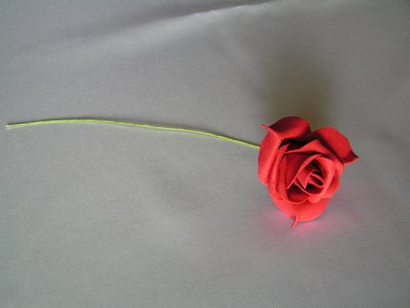 Tmavě červené pěnové růže 7 cm - Obrázok č. 1