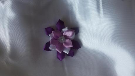 Saténová květinka - Obrázok č. 1