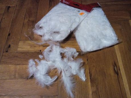 Bílá pírka - Obrázok č. 1