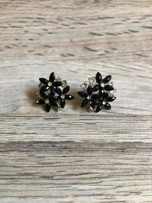 🌼Náušnice - černé kytičky🌼 - Obrázok č. 1