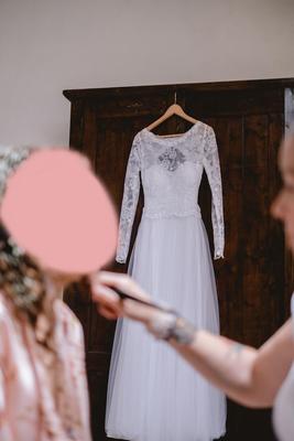BOHO svatební šaty s odhalenými zády - Obrázok č. 1