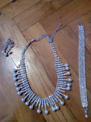 set bižuterie - Obrázok č. 1