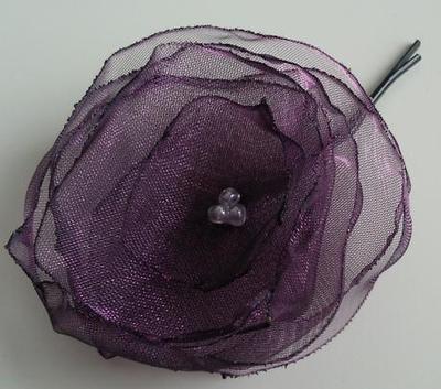 Tmavě fialová kytička pro družičku do vlasů - Obrázok č. 1