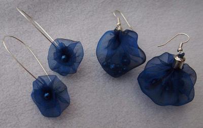 Tmavě modré organzové naušnice "Večernice" - Obrázok č. 1