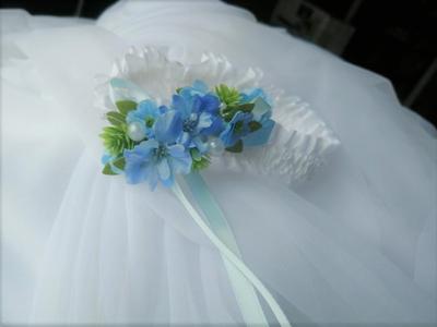 Svatební podvazek květinový „ v pomněnkách“ - Obrázok č. 1