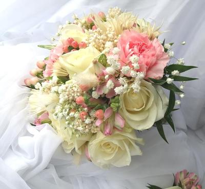Svatební kytice růžová se sušenými květy - Obrázok č. 1