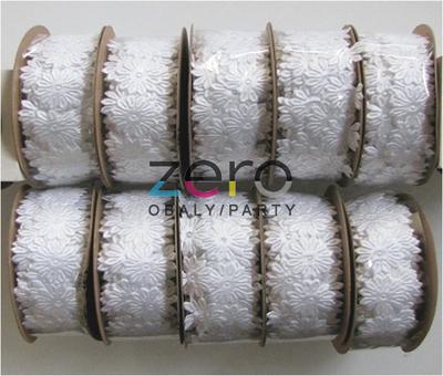 Stuha "KVĚTY" 2,5 cm x 10 y - bílá - Obrázok č. 1