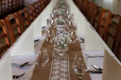 Jutový běhoun s krajkou (šíře 28cm, délka 34m) - Obrázok č. 1