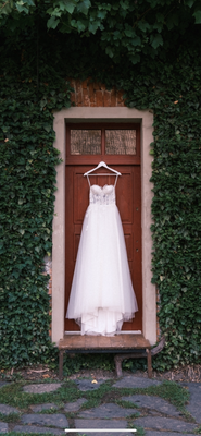 Svatební šaty ze salonu NgaLinh - Obrázok č. 1