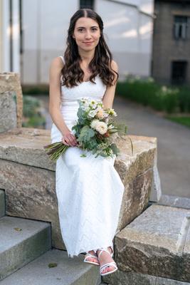 Jednoduché svatební šaty s rozparkem - Obrázok č. 1