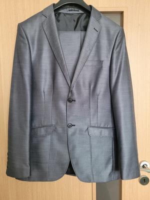 Pánský krásný oblek, jako nový, vel. 48 Palmiro Rossi - Obrázok č. 1