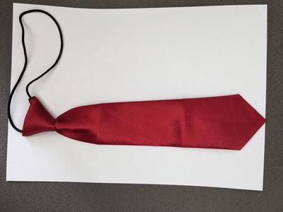 nová vínová kravata pro chlapce - Obrázok č. 1