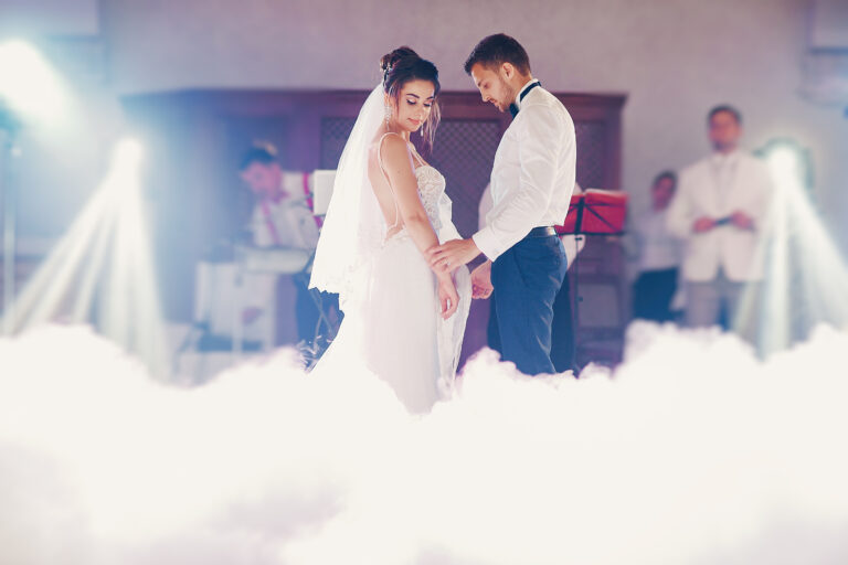 novomanželský tanec plíživý kouř